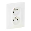 Valena LIFE zásuvka dvojnásobná s přepěťovou ochranou třídy D bílá Legrand S753186