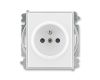 Time®, Element® zásuvka jednonásobná s ochranným kolíkem, integrovanými clonkami, bezšroubové svorky 6619E-A06357 01 bílá/ledová bílá ABB