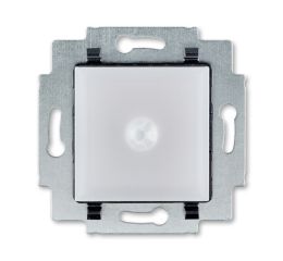 ABB přístroj osvětlení s infrapasivním snímačem pohybu s LED studená bílá 3299U-A52500