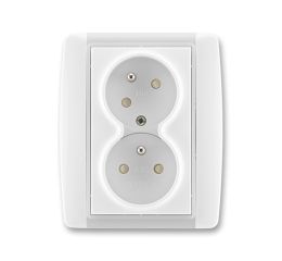 Element® zásuvka dvojnásobná s ochrannými kolíky, clonkami, natočenou dutinou 5513E-C02357 01 bílá/ledová bílá ABB