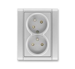 Time® zásuvka dvojnásobná s clonkami a natočenou dutinou 5513F-C02357 08 titanová ABB