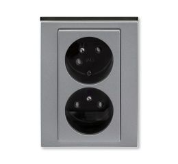 Levit M® zásuvka dvojnásobná s ochrannými kolíky s clonkami a natočenou dutinou 5513H-C02357 69 ocelová/kouřová černá ABB