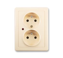 Swing® zásuvka dvojnásobná s ochrannými kolíky a ochranou před přepětím 5592G-C02349 C1 krémová ABB