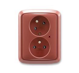 Tango® zásuvka dvojnásobná s ochrannými kolíky, natočenou dutinou, přepěťovou ochranou, bezšroubové svorky 5593A-C02357 R2 vřesová červená ABB