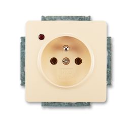 Swing® zásuvka jednonásobná s ochranným kolíkem a ochranou před přepětím, šroubové svorky 5598G-A02349 C1 krémová ABB