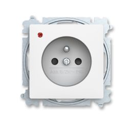 Zoni® zásuvka jednonásobná s clonkami a ochranou před přepětím 6699T-A06657 240 matná bílá ABB