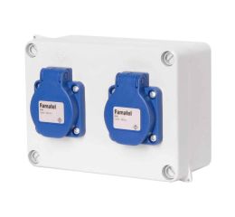 Zásuvková krabice IP54 2x230V s ochranným kolíkem 160x120x73mm hladké boky Famatel 3064