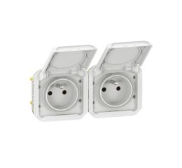 Plexo IP55 zásuvka venkovní dvojnásobná 2x16A vodorovná bílá Legrand 069642L