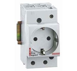 LG-4285 ZÁSUVKA 2P+T 16A SCHUKO CLON.