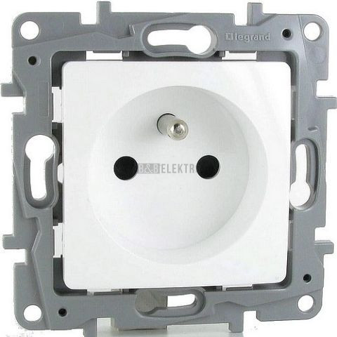 Niloé  zásuvka jednoduchá bílá 230V bez dětské ochrany typ 764540 šroubové svorky Legrand