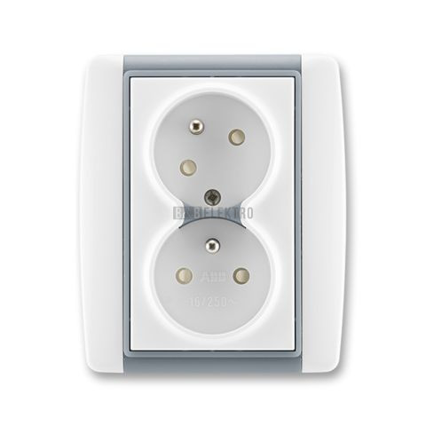 Element® zásuvka dvojnásobná s ochrannými kolíky, clonkami, natočenou dutinou 5513E-C02357 04 bílá/ledová šedá ABB