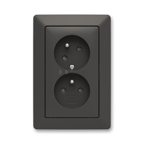 Zoni® zásuvka dvojnásobná s clonkami a natočenou dutinou 5513T-C02357 237 matná černá ABB