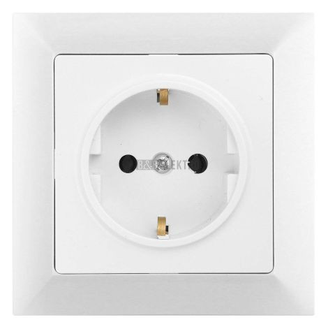 Zásuvka PREMIUM ZA-17 SCHUKO, barva bílá, Greenlux GXKP036