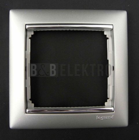 Valena rámeček 1násobný hliník/stříbrný proužek typ 770351 Legrand